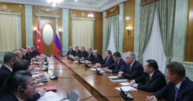 Александр Новак: «Между Россией и Турцией ведется планомерная работа по расширению направлений взаимодействия» Александр Новак: «Между Россией и Турцией ведется планомерная работа по расширению направлений взаимодействия»