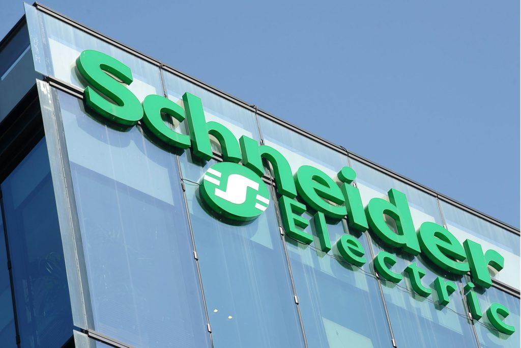 Schneider Electric и ТОО «Силумин-Восток» завершили совместный проект с использованием искусственного интеллекта