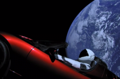 Tesla и Starmen продолжают исследовать Солнечную систему