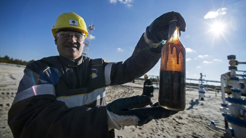 «Роснефть» пожаловалась в Минэнерго на загрязнение нефти «Транснефтью»