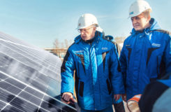 «Газпром нефть» начала производить солнечную электроэнергию на Омском НПЗ