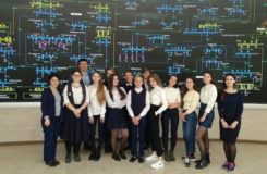 В рамках фестиваля #ВместеЯрче старшеклассники побывали в диспетчерском центре Иркутского РДУ