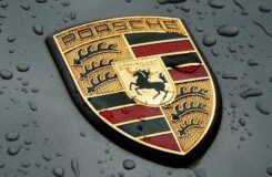 Электромобиль Porsche будет «внедорожником с маневренностью спорткара»