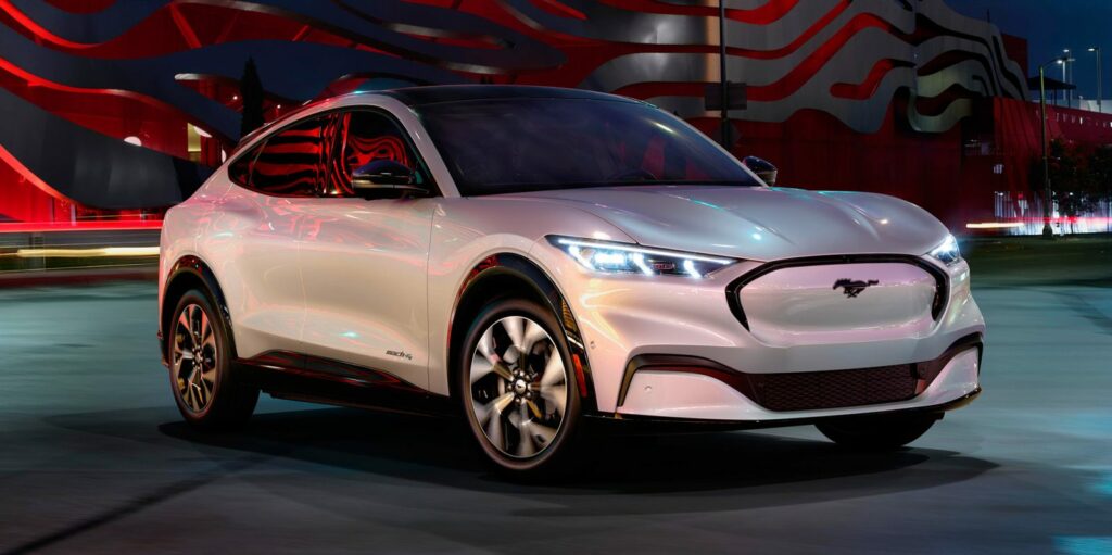 Mustang Mach-E развеет миф об убыточности электрокаров