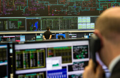 U.K. Grid пытается справиться с потоком зеленой энергии