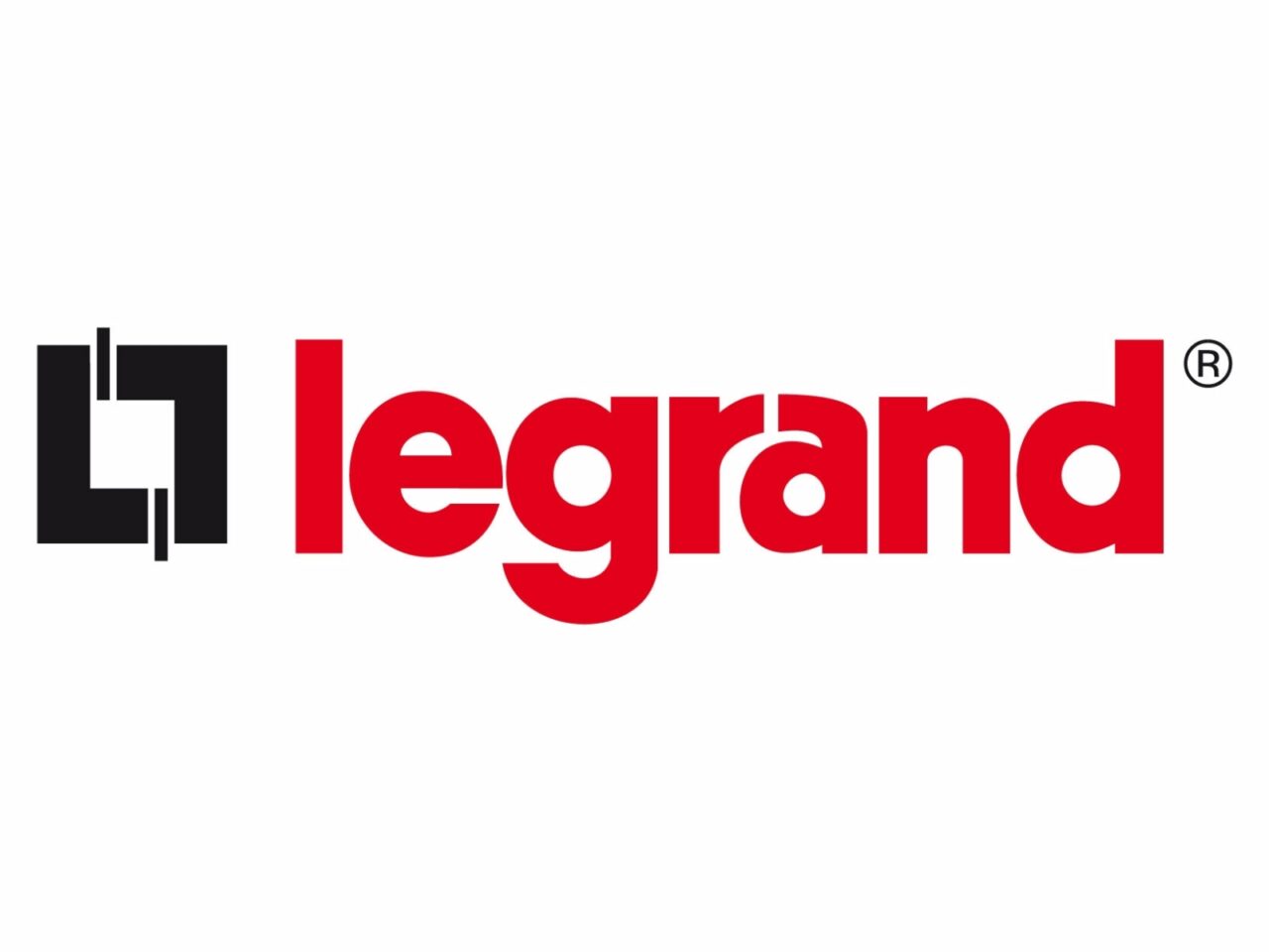 Legrand поздравляет с Днем Энергетика!