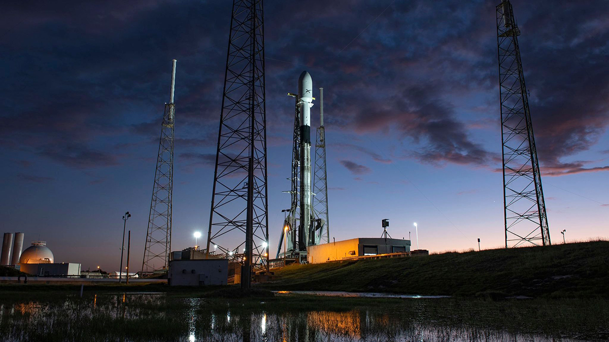 SpaceX превратит вышедшие из употребления нефтяные вышки в стартовые площадки